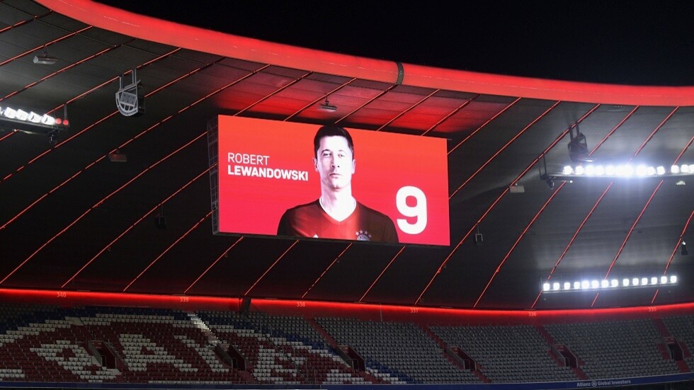 شاهد.. "سوبر هاتريك" ليفاندوفسكي "Lew4nGoalski"