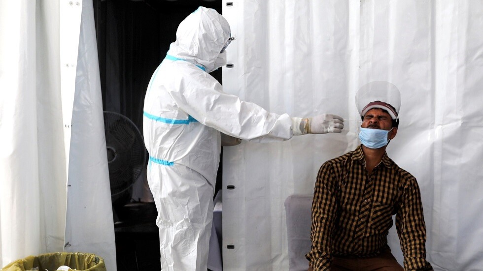 الهند.. إصابات كورونا ترتفع إلى 6.76 مليون