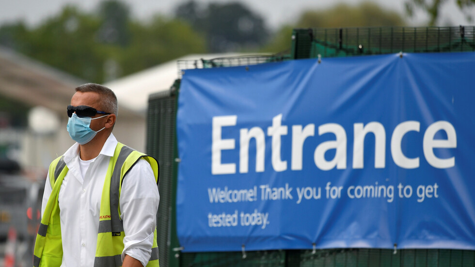 بريطانيا تسجل 14162 إصابة جديدة بكورونا