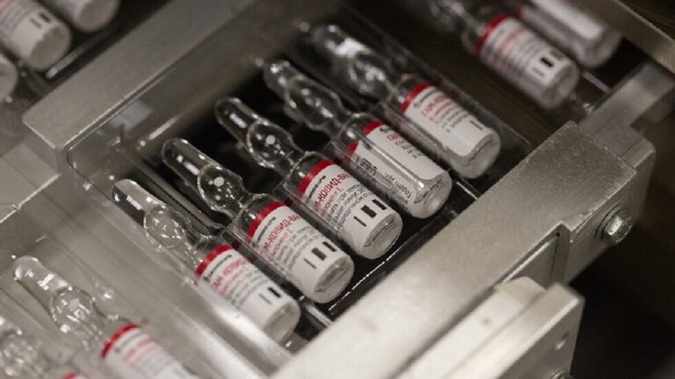 اتهام أمريكي لروسيا والصين وإيران بشأن لقاح كورونا