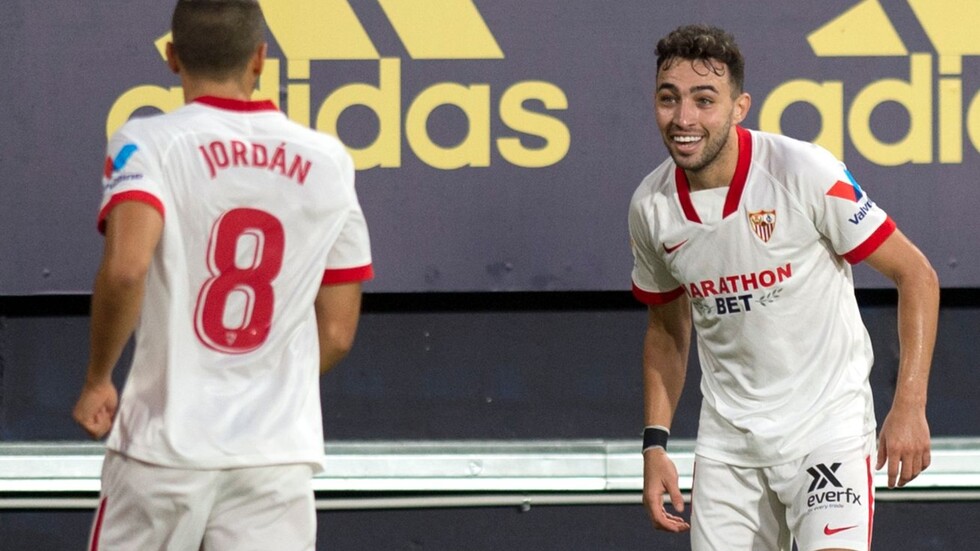 "الفيفا" يمنع مشاركة منير الحدادي مع منتخب "أسود الأطلس".. والمغرب يستنجد بـ"الكاس"