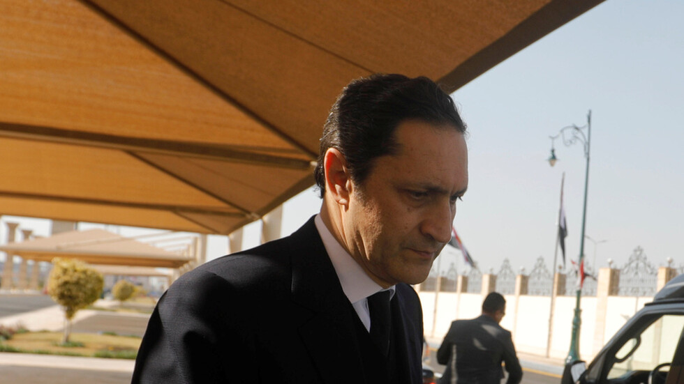 مصر.. علاء مبارك يرد على "استفزاز" الجيش الإسرائيلي (صورة)