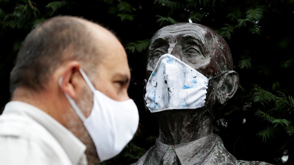 التشيك تسجل 8618 إصابة جديدة بكورونا