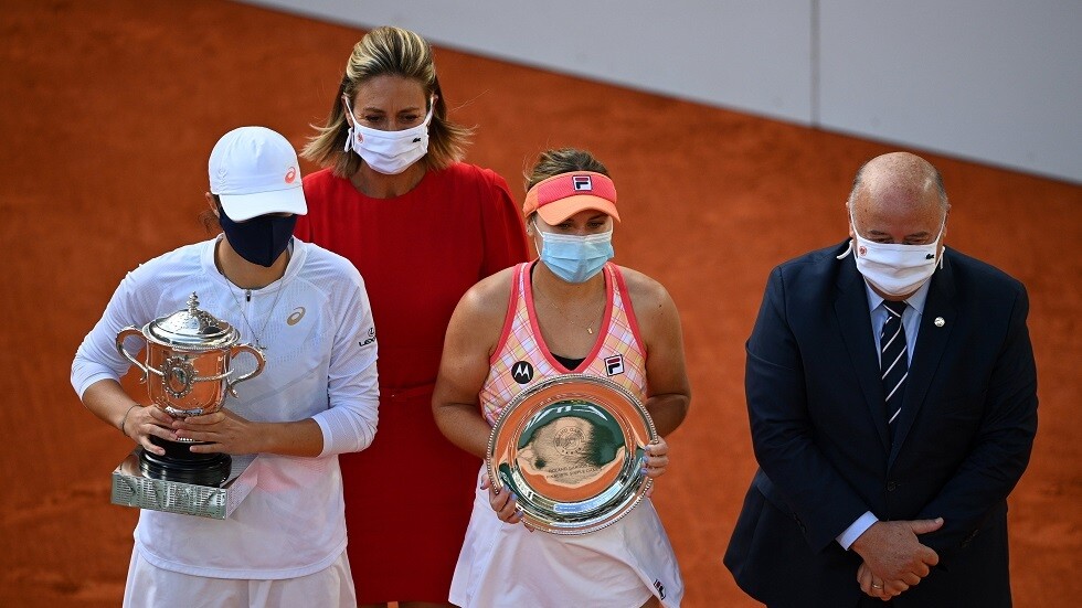 بولندية تسطر التاريخ في بطولة فرنسا للتنس (فيديو)