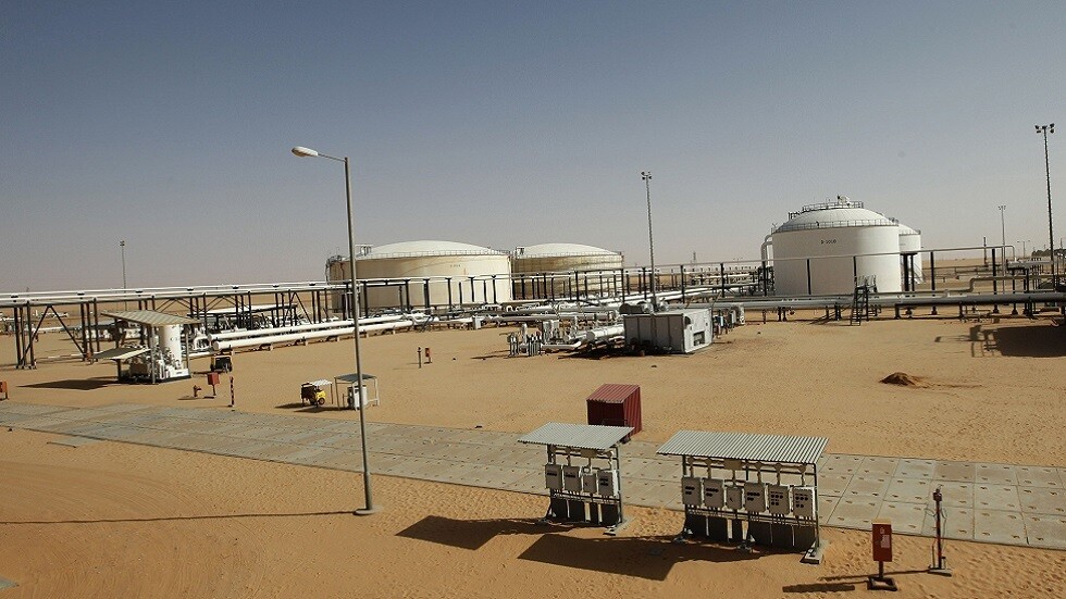 توقعات ببلوغ إنتاج النفط الليبي 355 ألف برميل يوميا الاثنين