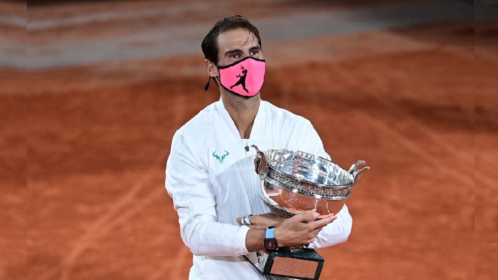 الملك نادال يسحق دجوكوفيتش ويعادل فيدرر في نهائي تاريخي.. فيديو