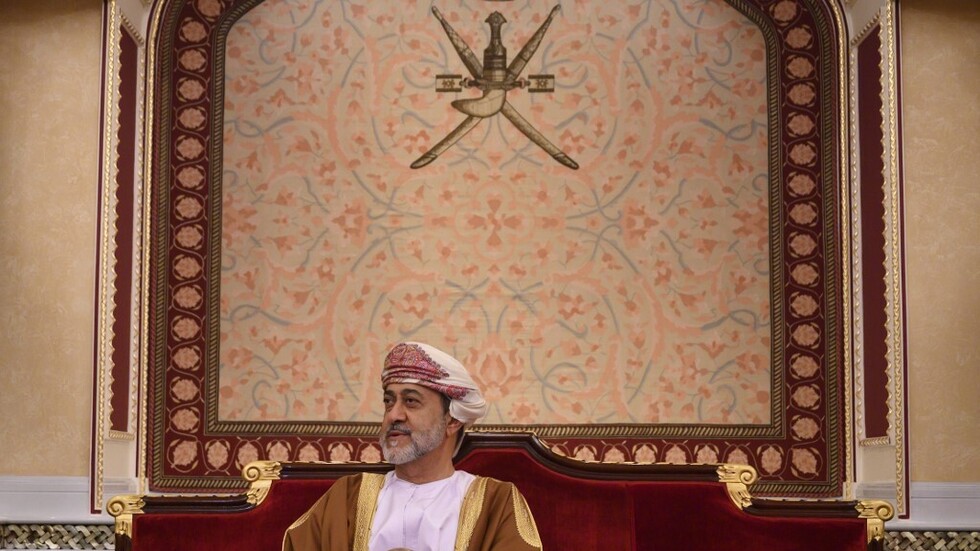 سلطنة عمان تبدأ بتطبيق ضريبة القيمة المضافة خلال ستة أشهر