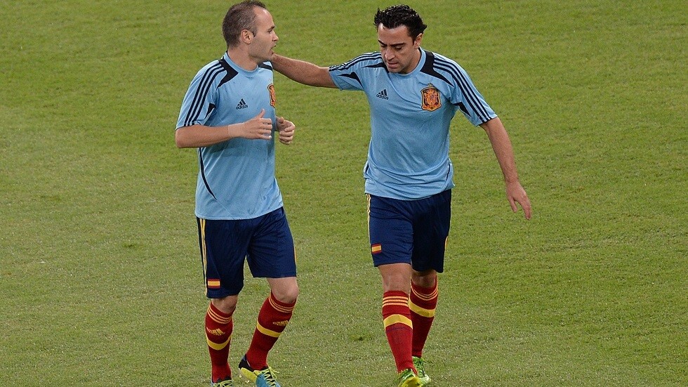 الإعلان عن لاعبي الوسط المرشحين لدخول