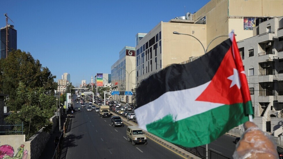 الأردن.. إصابات كورونا اليومية تتجاوز الألفين للمرة الأولى