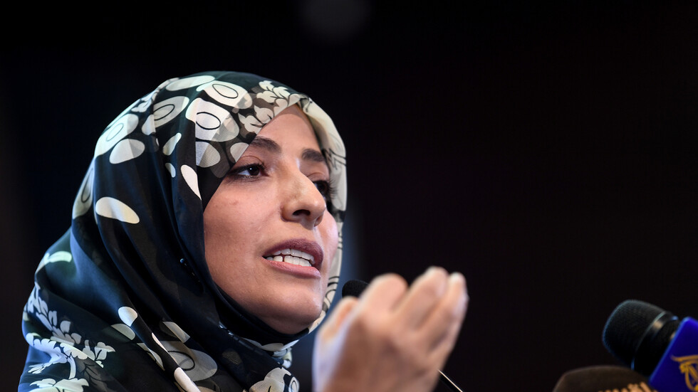 عقب نشر رسالة دبلوماسية من بريد كلينتون بشأنها..  توكل كرمان ترد بالمثل