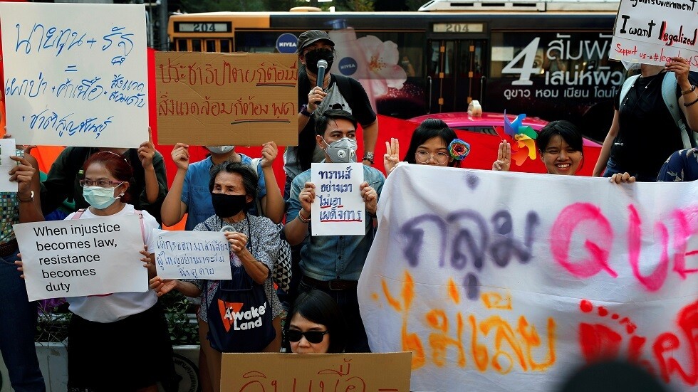 تايلاند تفرض حالة الطوارئ لمواجهة الاحتجاجات