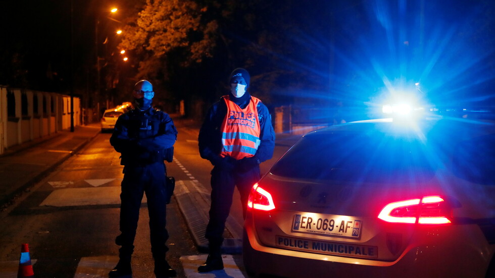 فرنسا.. اعتقالات جديدة في قضية قطع رأس المعلم المدرسي