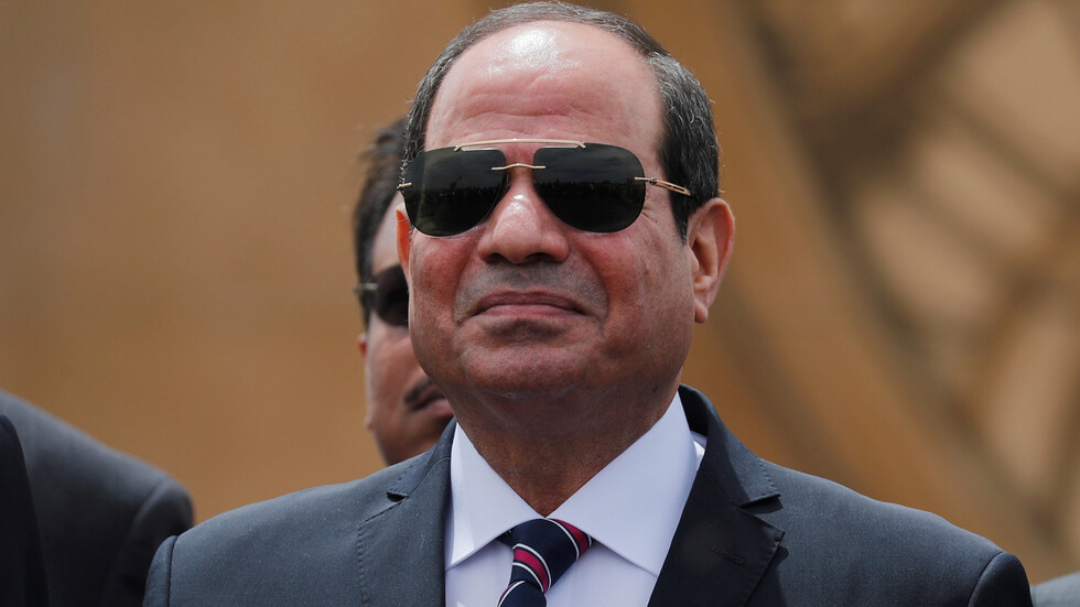 قوة الجيش عظيمة.. السيسي: محدش يقدر يعتدي على مصر من الخارج