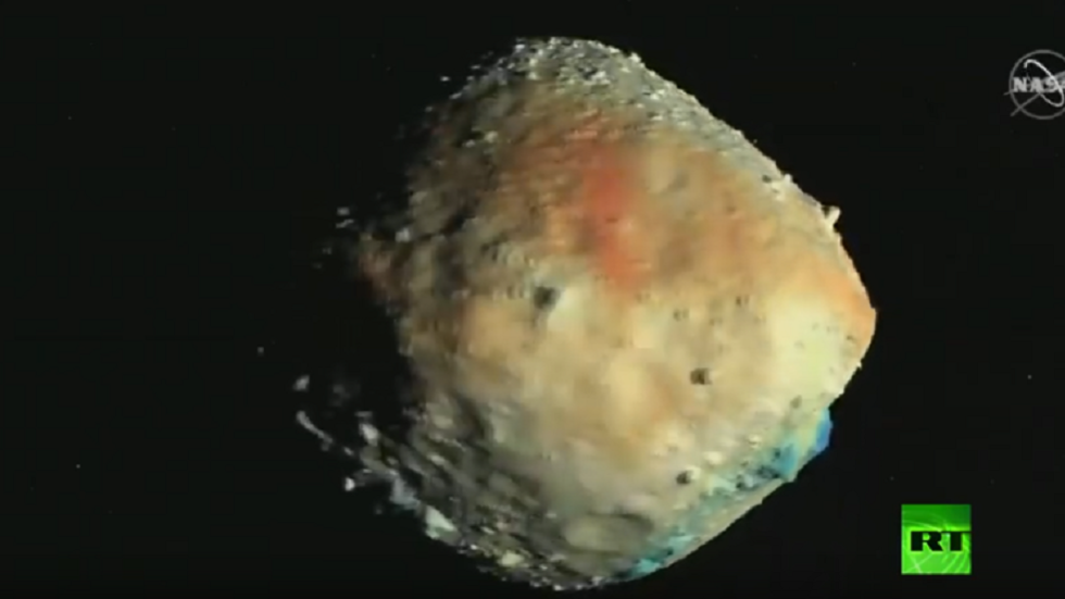 شاهد.. هبوط تاريخي لمركبة ناسا على سطح الكويكب بينو