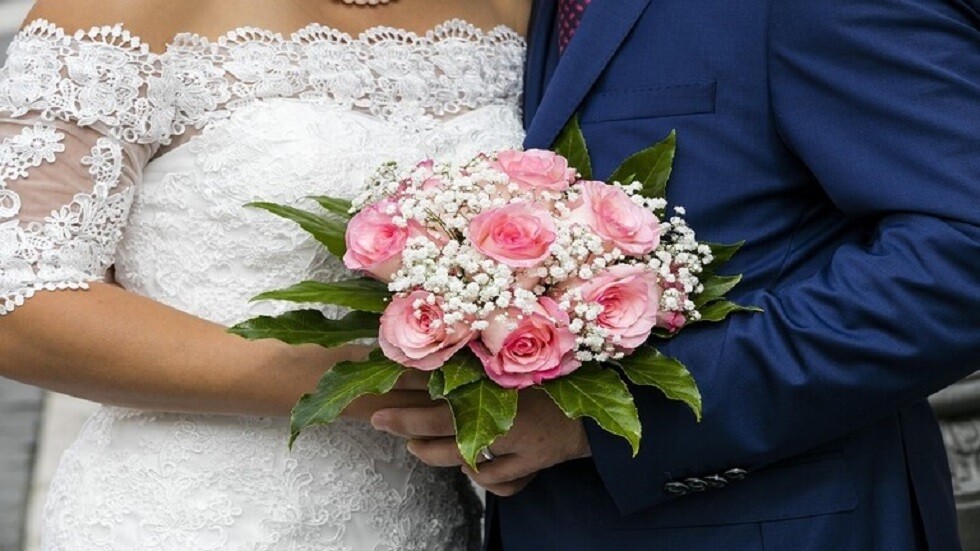 الرجال الذين أعمارهم فوق 40 سنة يخسرون فرصة تكوين أسرة