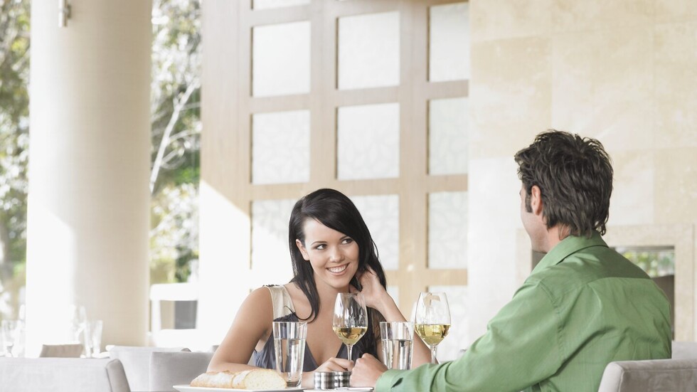 "فيسبوك" يطلق تطبيقه للتعارف في أوروبا