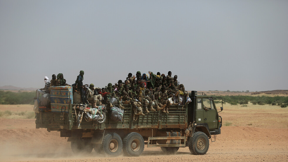 طرابلس تبحث مع نيامي تشكيل لجنة مشتركة لمكافحة الإرهاب العابر للحدود