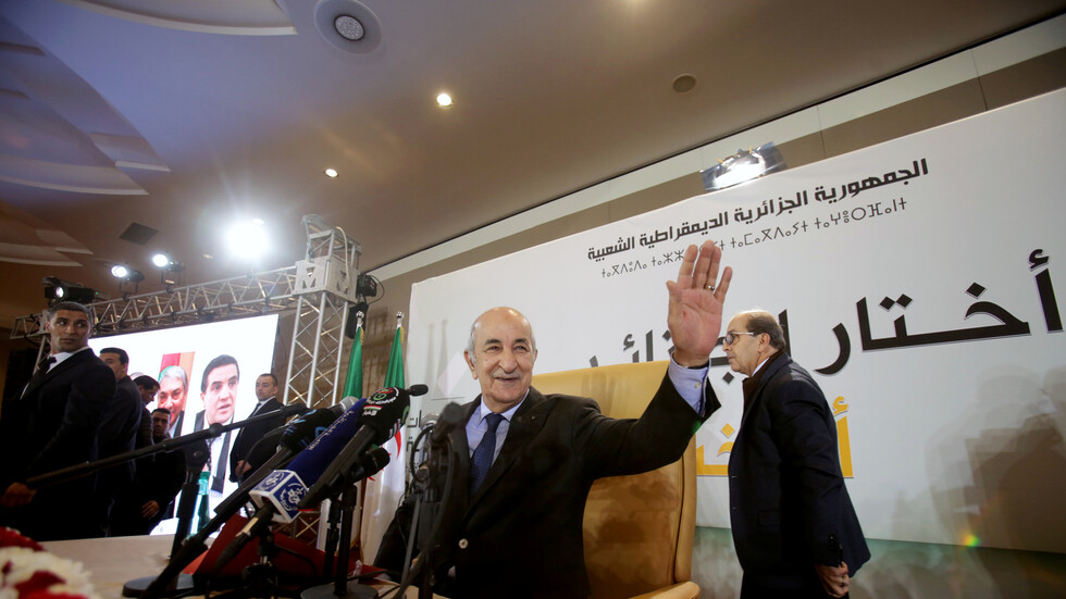 الجزائر.. تبون يدخل الحجر الصحي في ظل تفشي كورونا داخل الحكومة والرئاسة