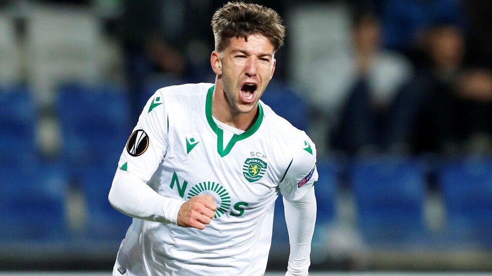 الهلال السعودي يتعاقد مع الأرجنتيني فييتو