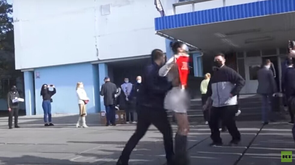 عاريات بلا حدود (فيديو)