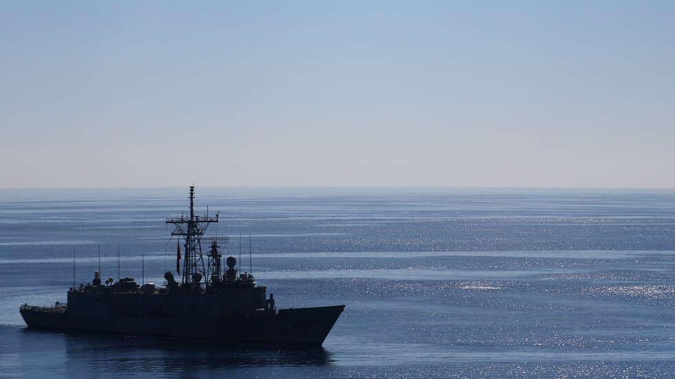 تركيا تلغي إخطارا حول تدريبات عسكرية شرق المتوسط