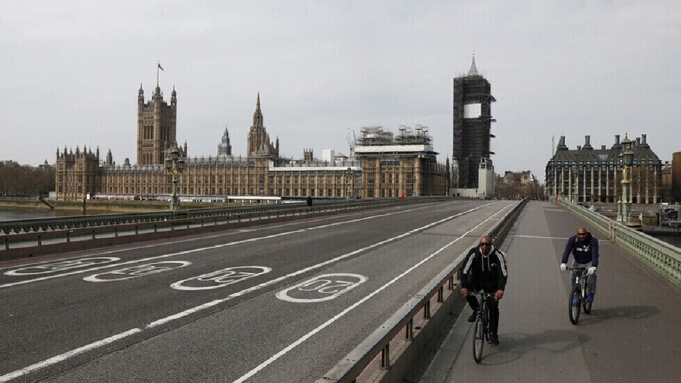 بريطانيا تسجل ارتفاعا جديدا في أعداد الإصابات بكورونا