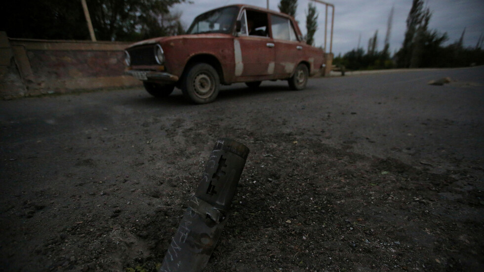 أذربيجان: مقتل 21 مدنيا وإصابة العشرات جراء قصف أرمني لمدينة بردعة