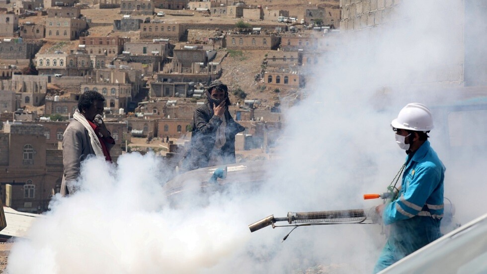 صور الأقمار الصناعية لإحصاء القبور تحصي وفيات كورونا في اليمن