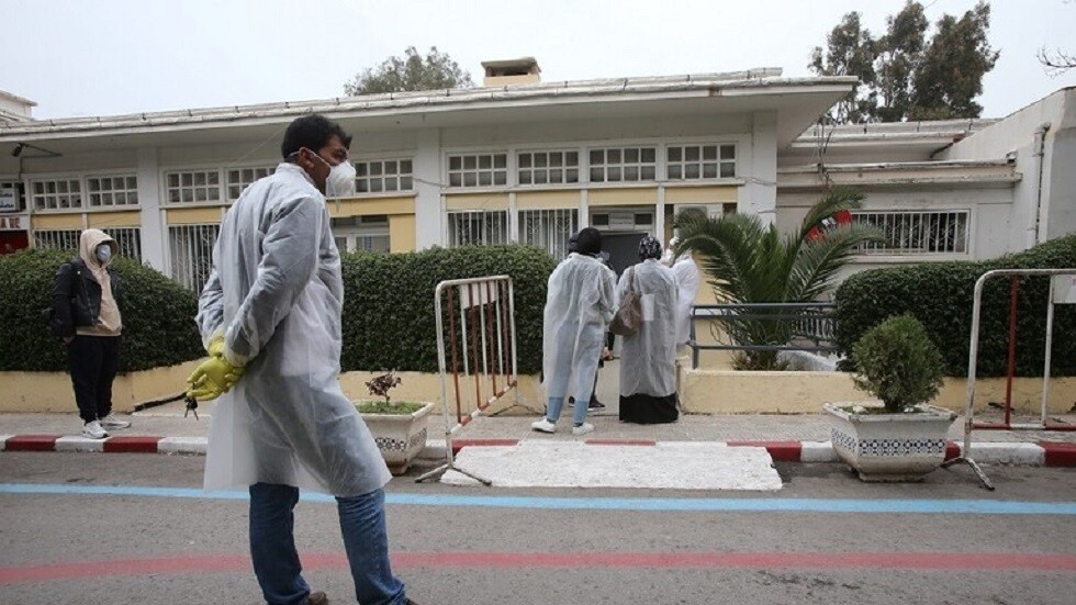 الجزائر تسجل أعلى حصيلة إصابات يومية بكورونا