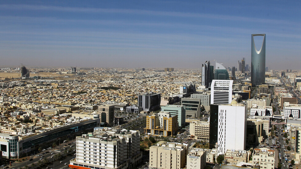 السعودية تدين هجوم نيس وتجدد رفضها للتطرف