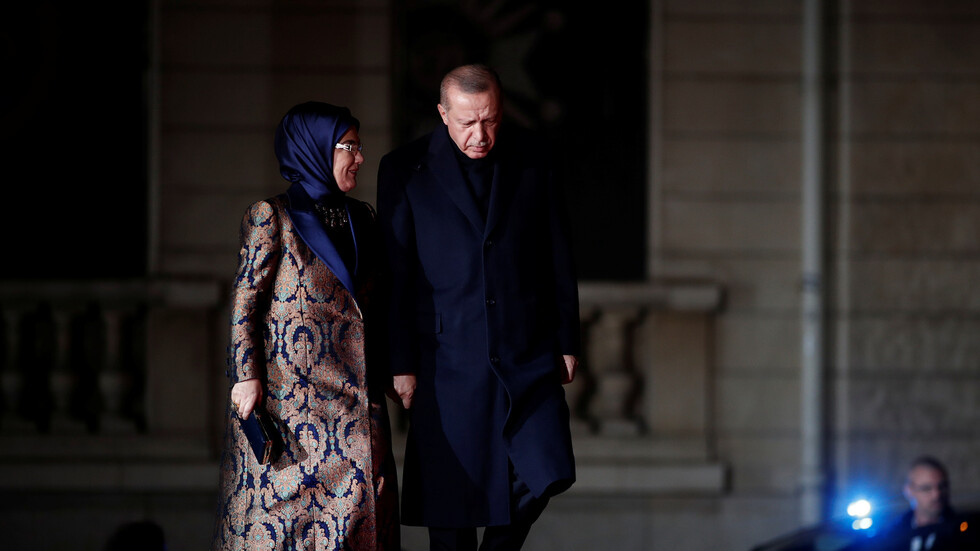 زعيم المعارضة التركية ينتقد أردوغان: أحرق حقيبة زوجتك الفرنسية وأغلق مصنع رينو في تركيا إذا كنت تجرؤ