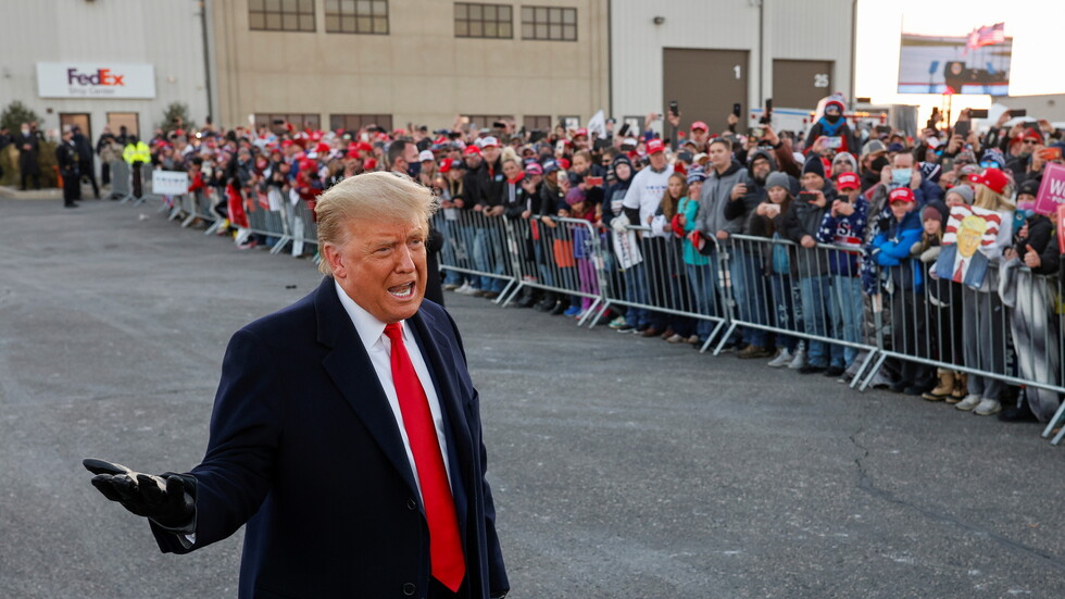 ترامب ينتقد الأطباء في الولايات المتحدة