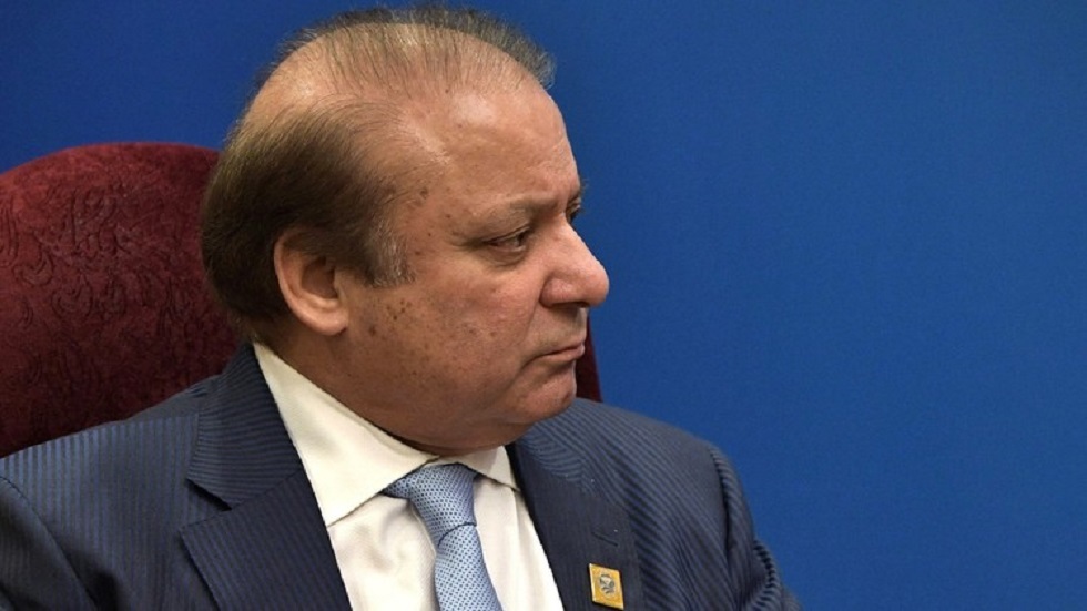 رئيس وزراء باكستان السابق وابنته يواجهان اتهامات بإثارة الفتنة والتحريض