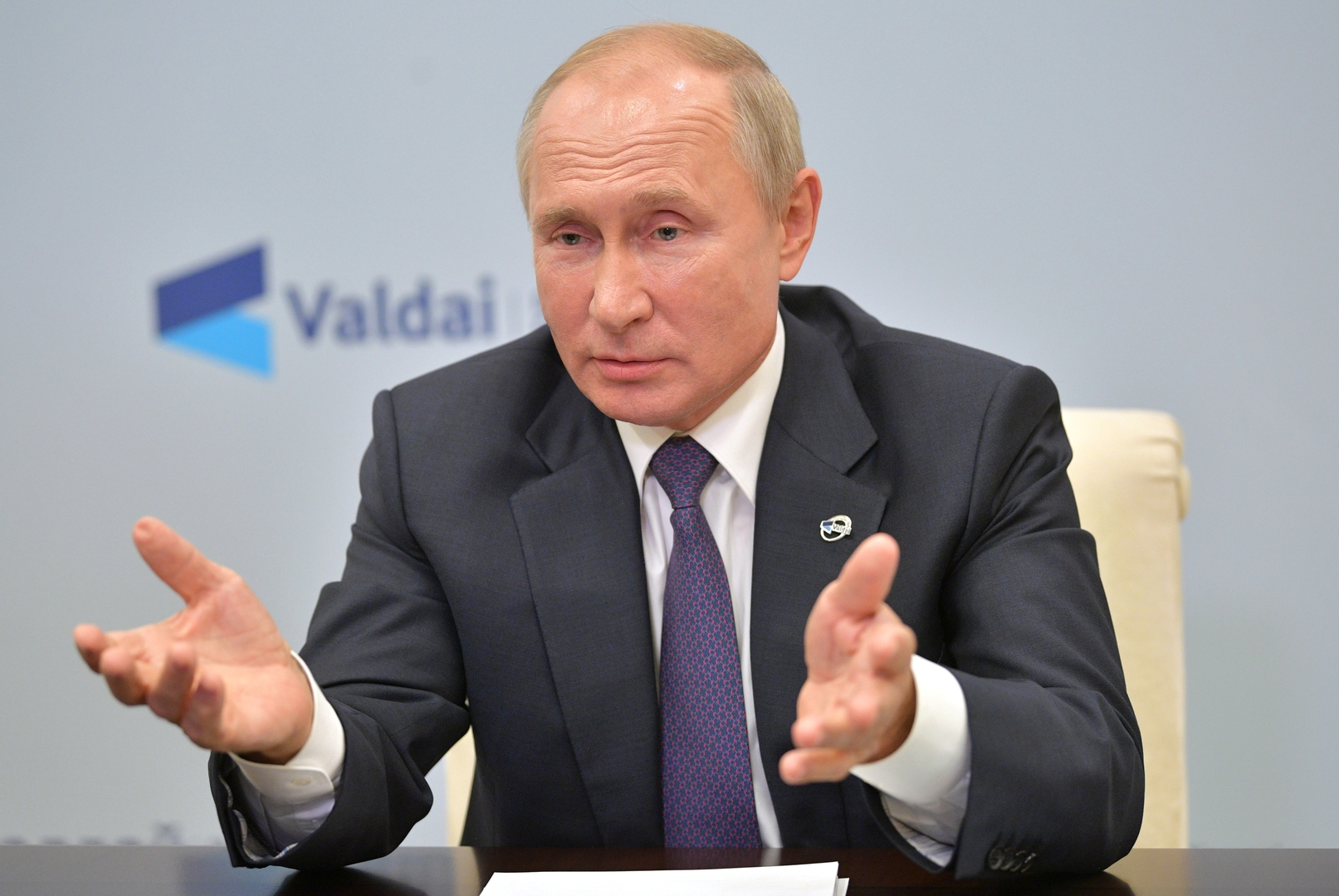 بوتين ردا على الاتهامات الغربية له: هذا لا يهمني