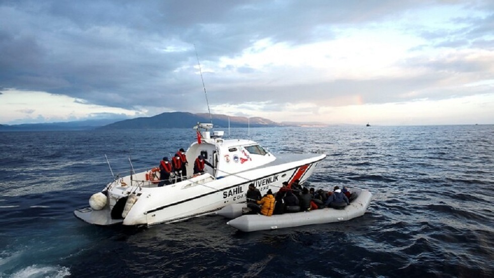 البحرية التركية تنقذ 46 من طالبي اللجوء غربي البلاد