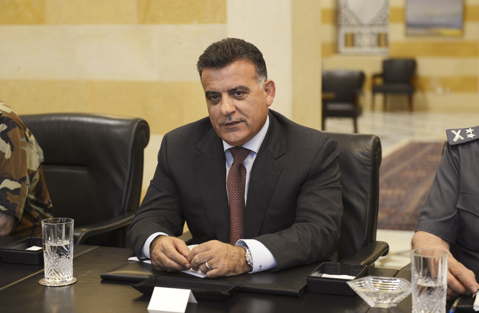 مدير الأمن العام اللبناني يعود لبيروت مصابا بكورونا