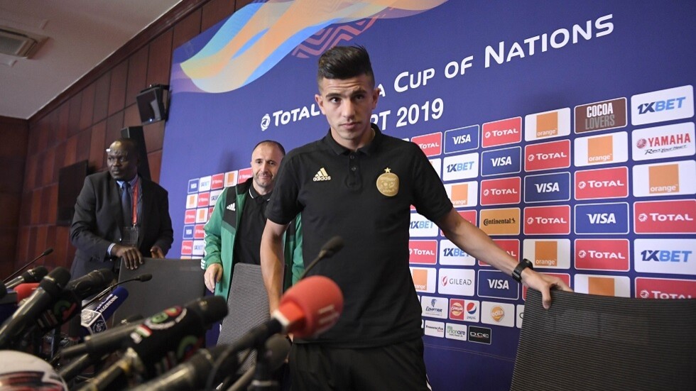 الجزائري عطال يواجه مطالب بطرده من نيس الفرنسي لإعجابه بمنشور حبيب