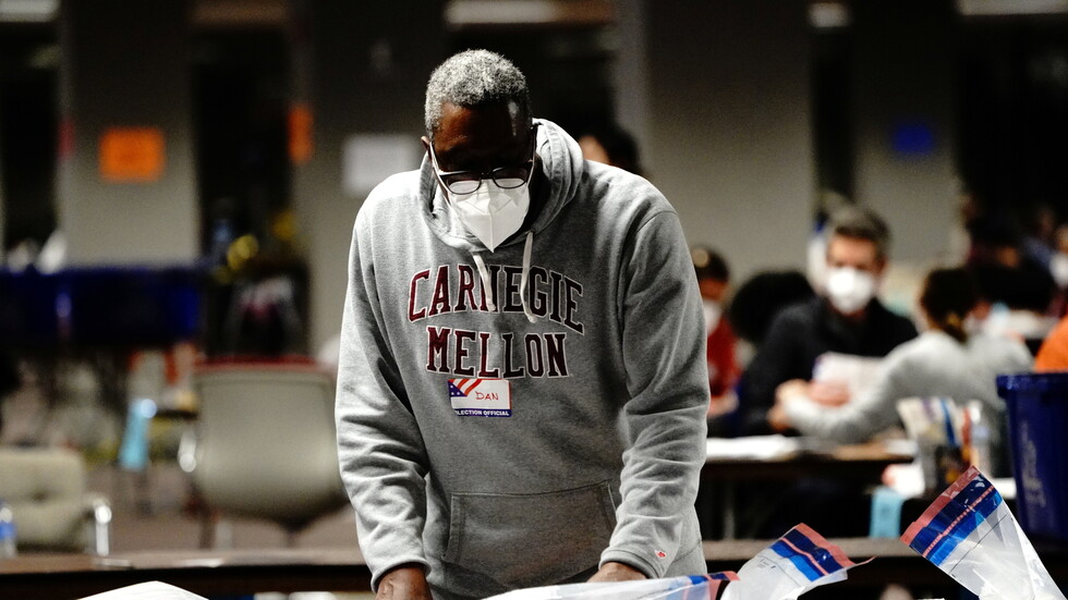 استطلاع: 70% من الناخبين المسلمين صوتوا لبايدن