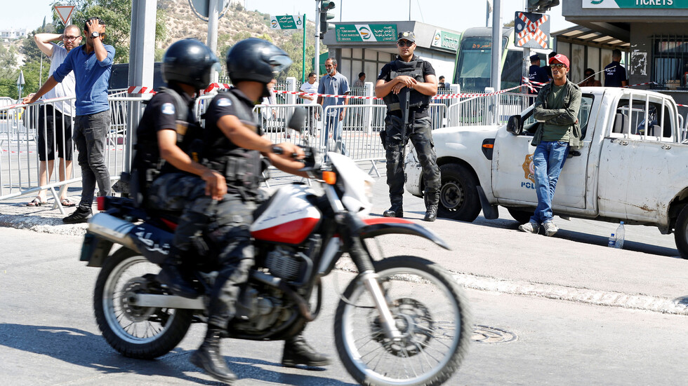 تونس.. أحياء سكنية فوق القانون