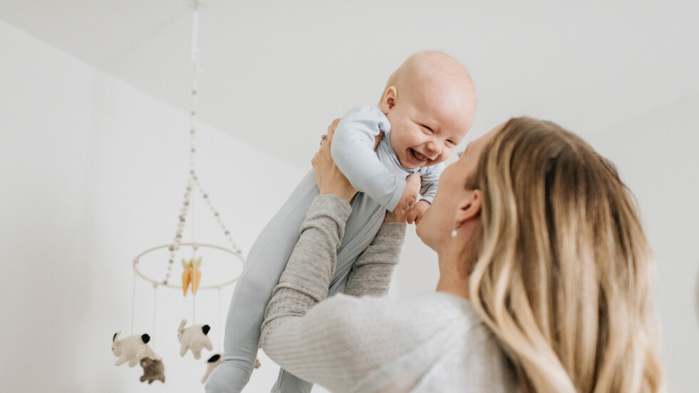 ما علاقة جيناتنا بالشعور بالسعادة؟