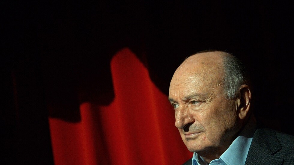 زيلينسكي يعزي بوفاة الكاتب الساخر جفانيتسكي