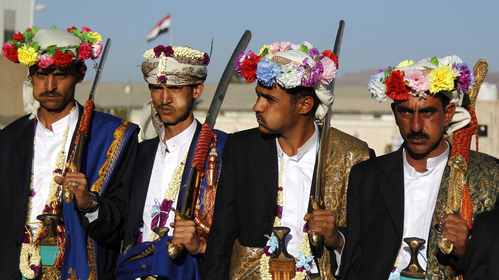 شاب يمني يلغي عرسه "خوفا من صاروخ من ترامب"