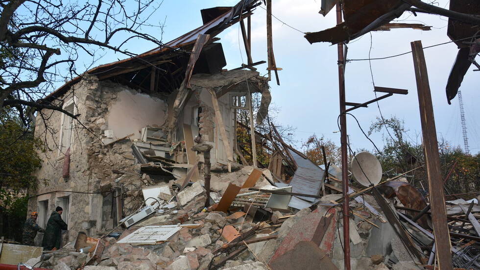 قره باغ: تدمير عشرات المدارس جراء الحرب