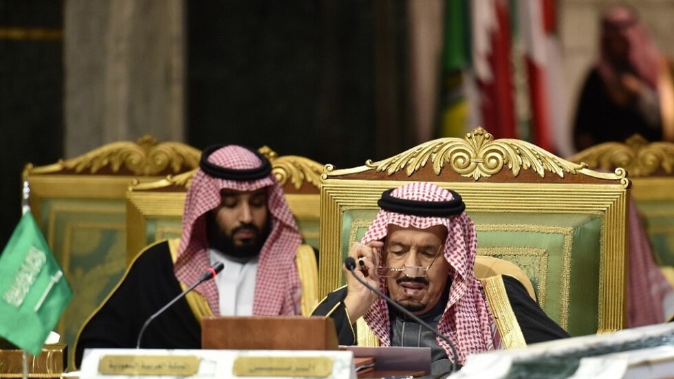 العاهل السعودي وولي عهده يهنئان بايدن بفوزه في انتخابات الرئاسة الأمريكية