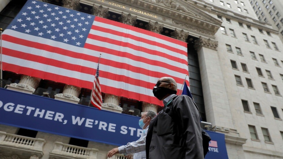 بورصة "وول ستريت" تسجل مستويات قياسية