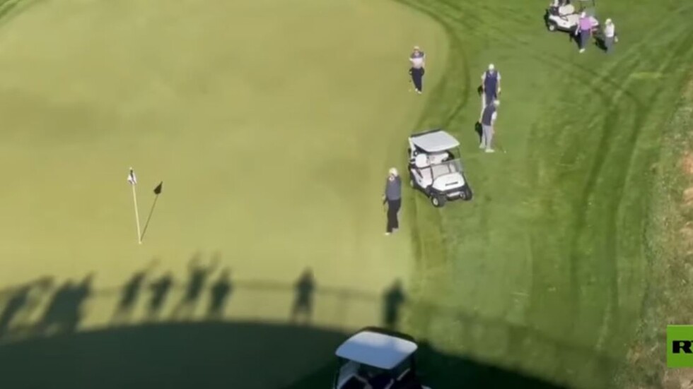 مشاهد جديدة لـ ترامب يلعب الغولف أثناء إعلان فوز  بايدن بالرئاسة الأمريكية