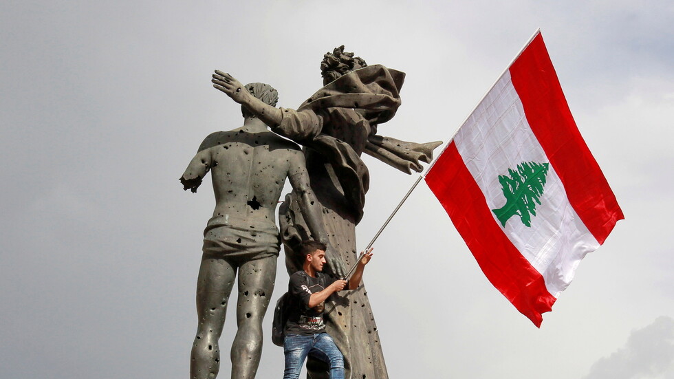 لبنان.. إغلاق عام لمدة 15 يوما لاحتواء كورونا باستثناء المطار
