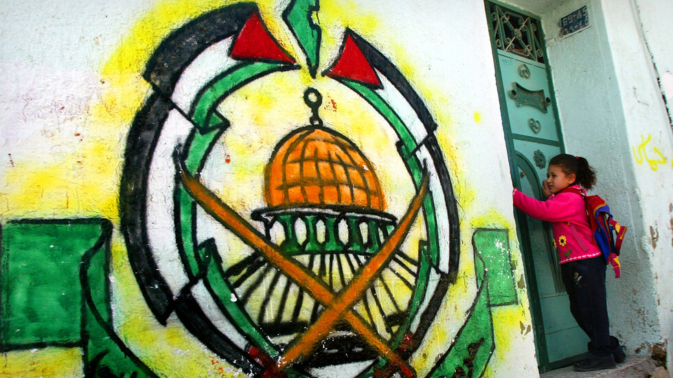 "حماس" تصف زيارة بومبيو المرتقبة للمستوطنات بـ"البلطجة"