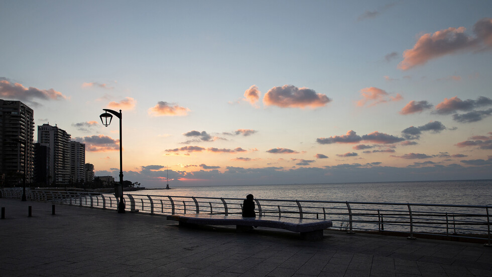 لبنان.. بدء حالة الإقفال التام حتى نهاية الشهر الحالي للحد من تفشي كورونا