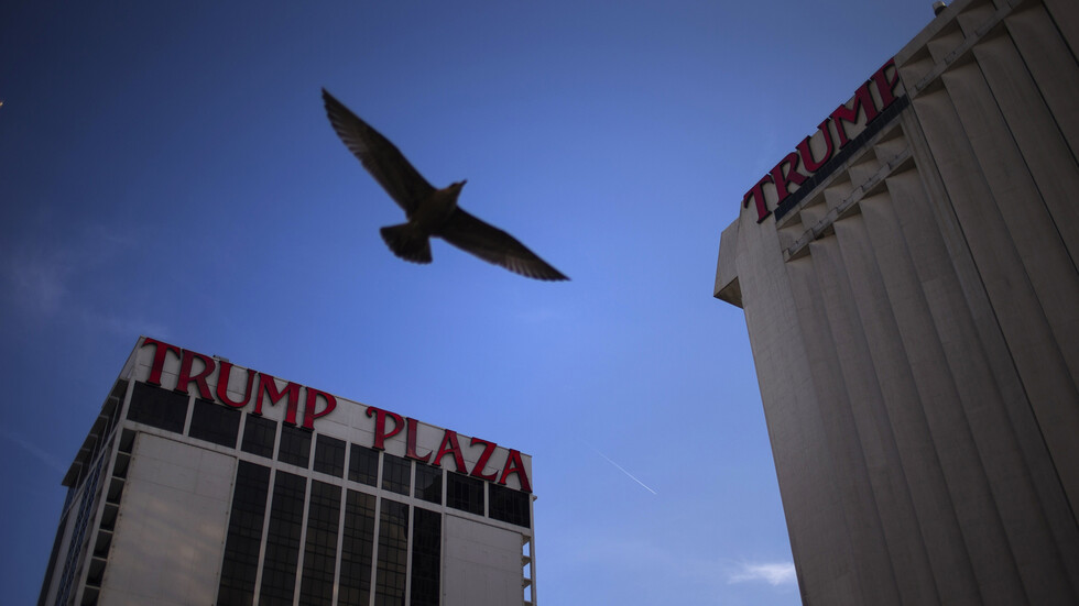 مخرج فيلم "وحدي في المنزل 2" يكشف سر ظهور ترامب في الفيلم